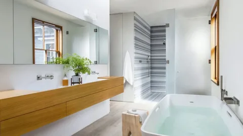 best bathroom renovation contractors Burlington